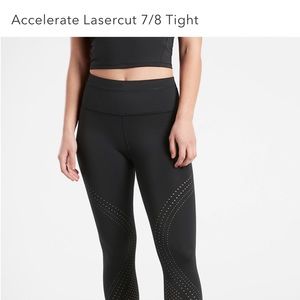 Athleta Accelerate Lasercut 7/8 Tight
